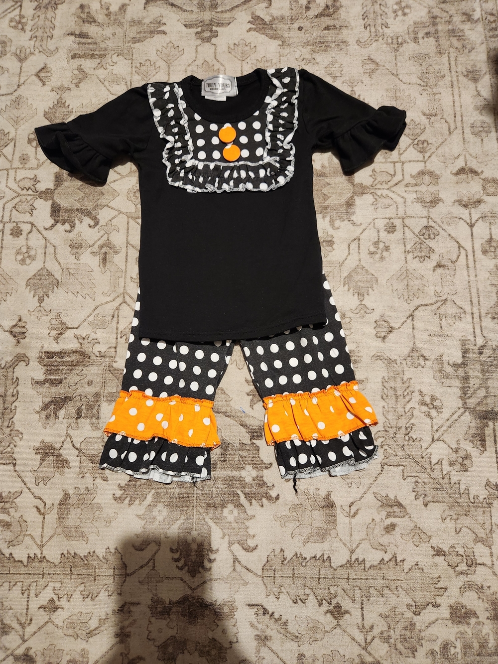 Unbranded Girls' Black & Orange Polka Dot Matching Set